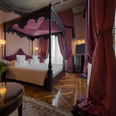 Junior Suite Luxury Hotel Florence 1